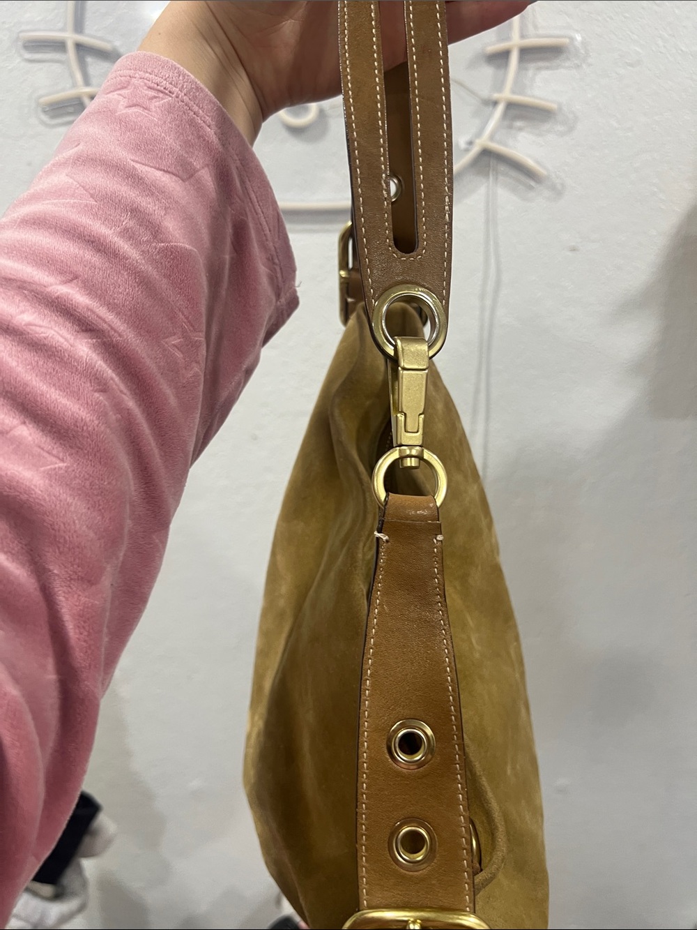 Coach Suede Eyelet Large Duffle VTG 2004 - Picture 6 of 10